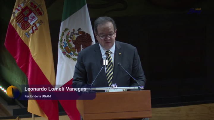 Se arma en la UNAM: el ministro español llega a soltar que la paz y la ley “no se negocian” 👀🇪🇸