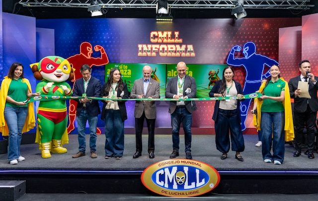 Mamá Lucha se sube al ring con una llave de ahorro