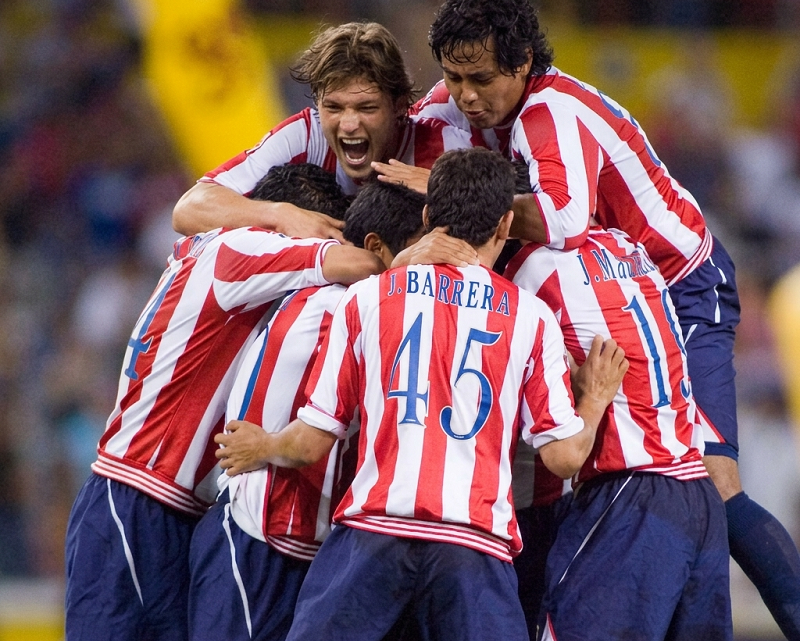 ⚽ Cuando Chivas estaba muerto… y terminó reviviendo a lo barrio en Liguilla
