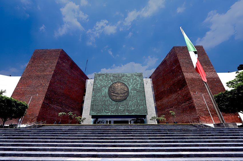 🎭⚖️ El DOF pone freno a la IA: artistas e intérpretes estrenan blindaje legal en México