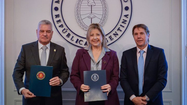 🚫💸 Argentina dice “si debes, no entras”: Nación y Ciudad ponen tarjeta roja a morosos de alimentos