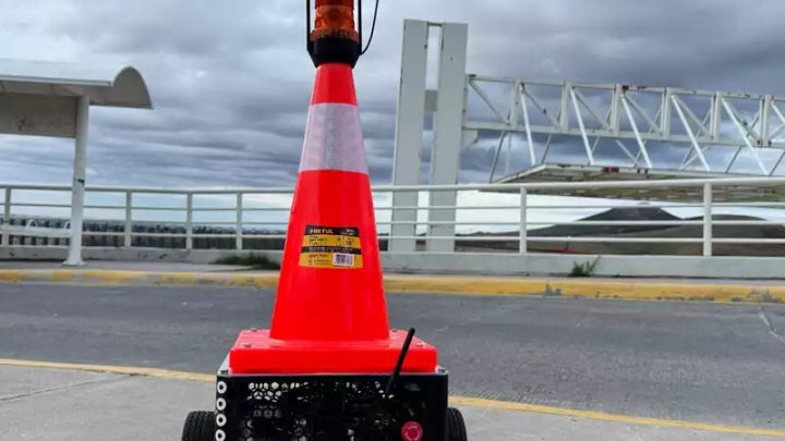 🚧🤖 IPN crea conos inteligentes para reducir accidentes viales