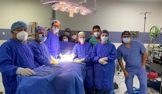 🏥🤖 México hace primer trasplante hepático pediátrico con robot
