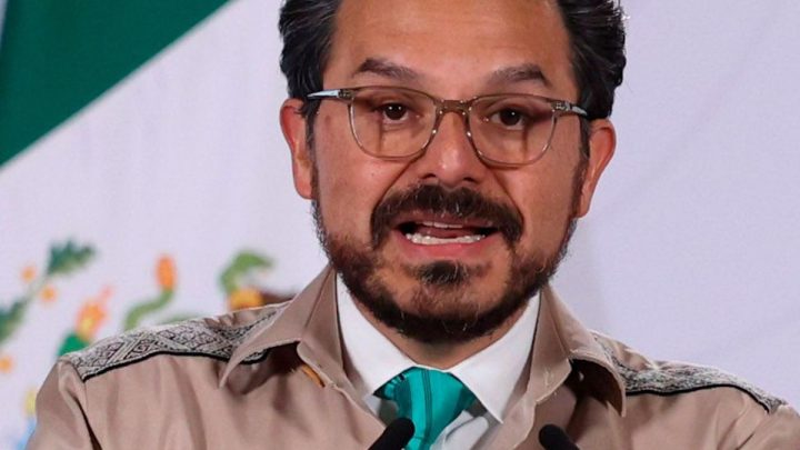 🤑🏥 IMSS oferta aumento del 8%, pero entre plazas pendientes, medicinas fantasma, hospitales parchados y protestas, la bronca apenas empieza